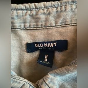 2 button up shirts for $5